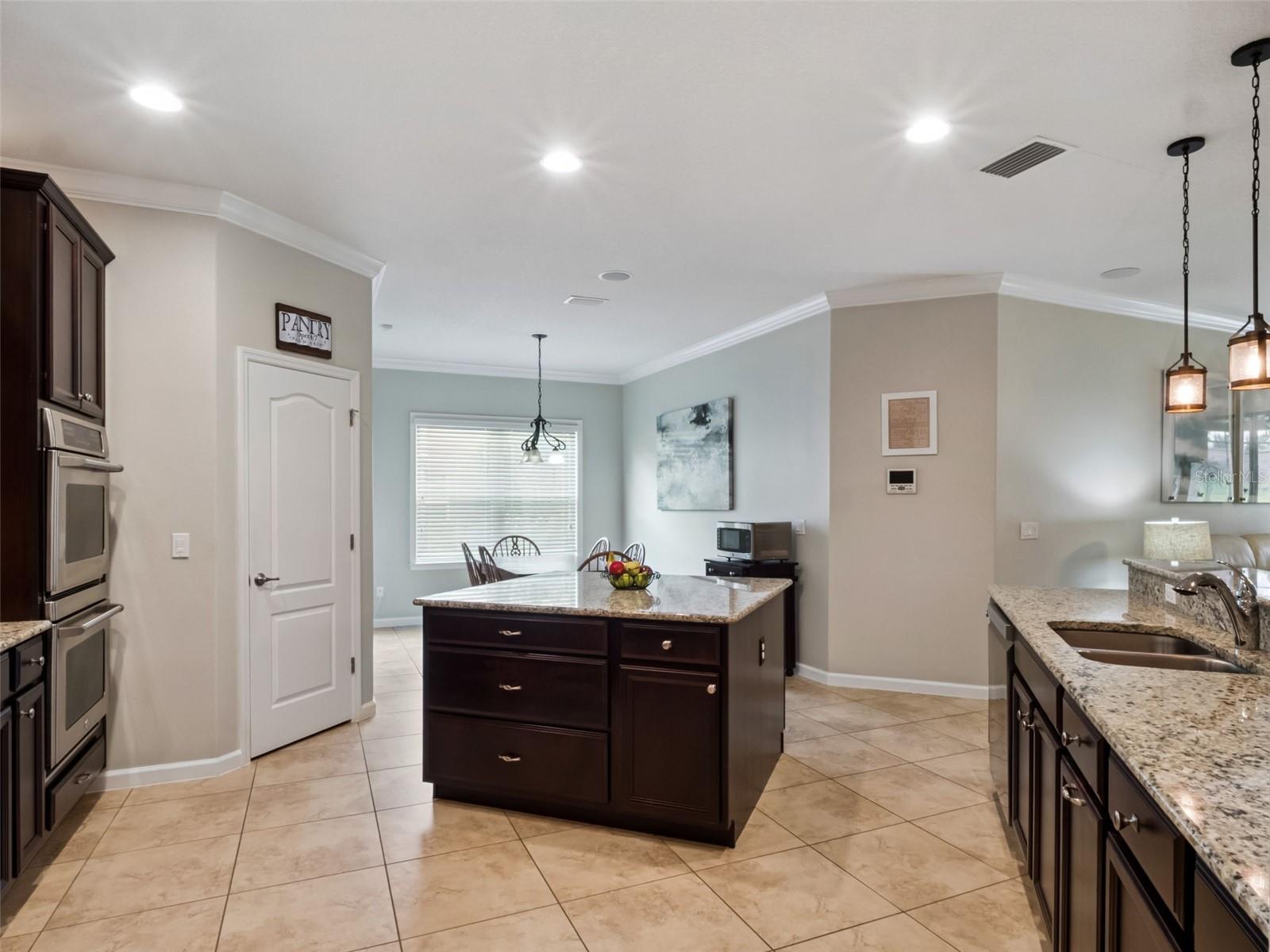 RESERVE AT CARRIAGE POINTE - Residential