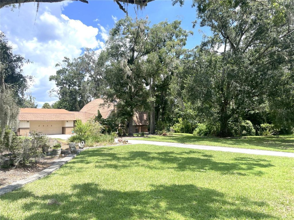 Photo of 2512 Ayers Hill Court, Lutz, FL 33559 (MLS # TB8416823)
