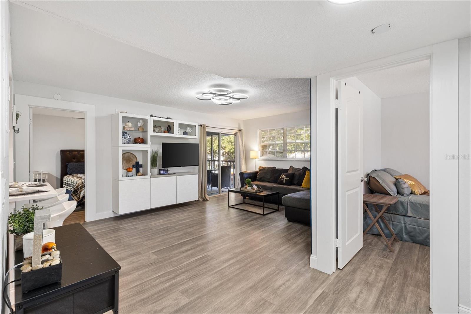 SILVER DOWNS - Residential