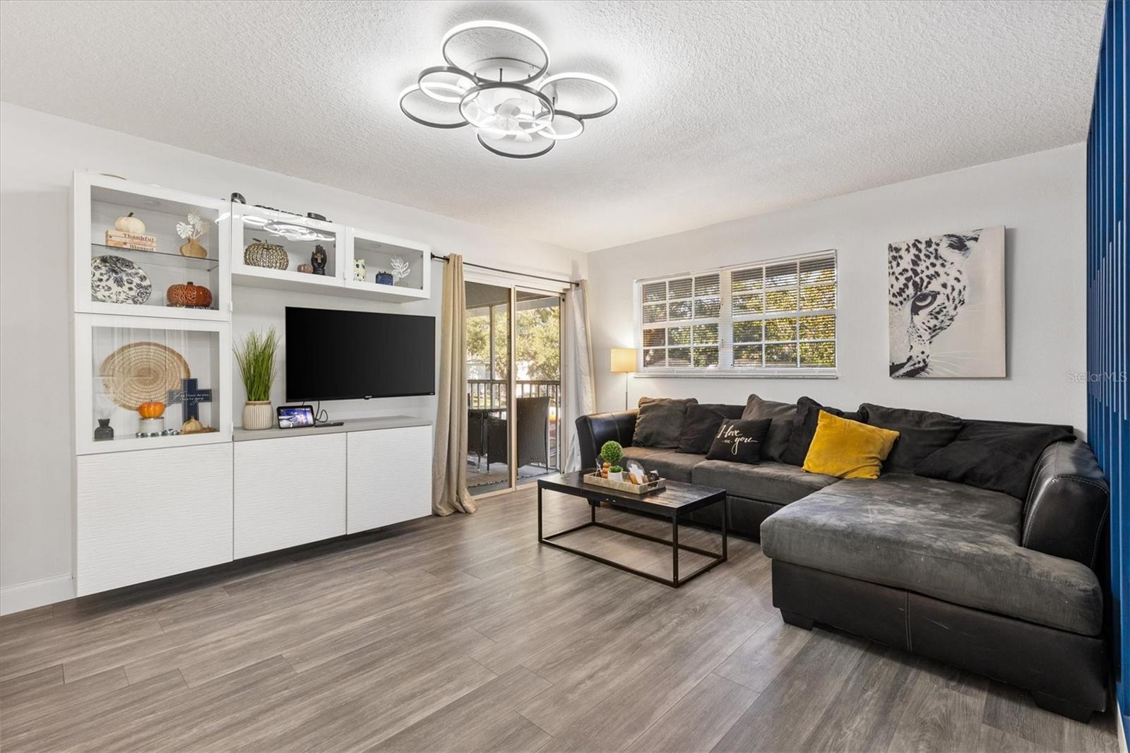 SILVER DOWNS - Residential