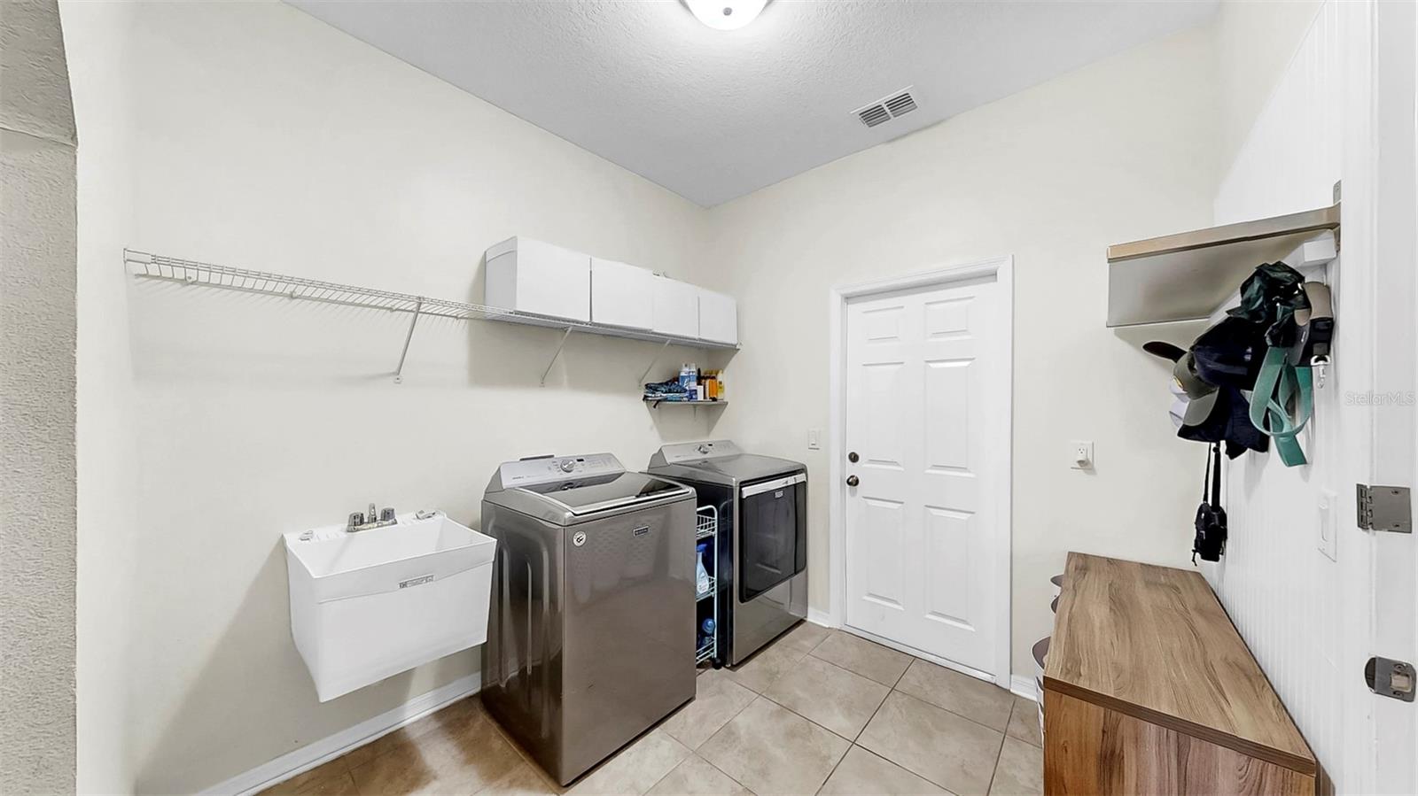 CARLTON LAKES PH 1A 1B-1 AN - Residential