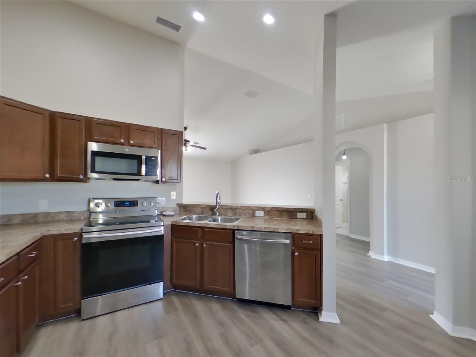 MAGNOLIA PRESERVE - Residential Lease