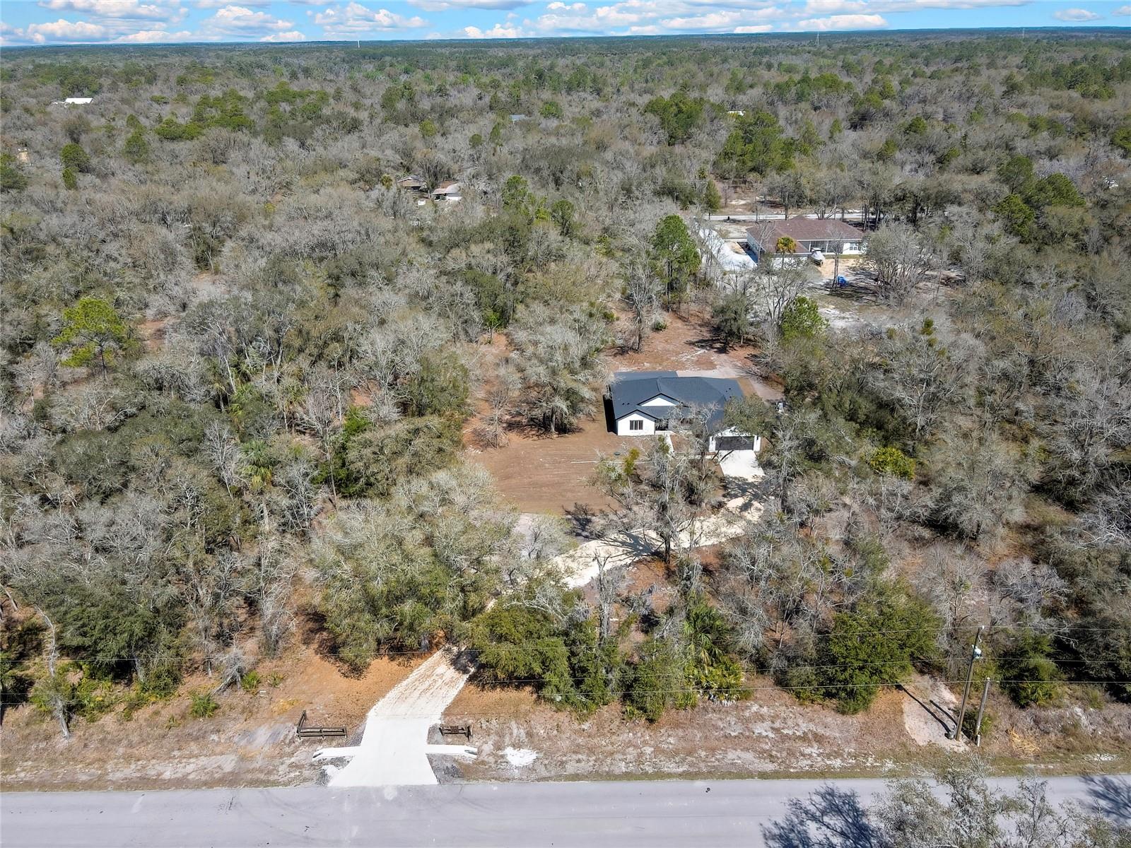 CRYSTAL MANOR UNIT 03 - Residential