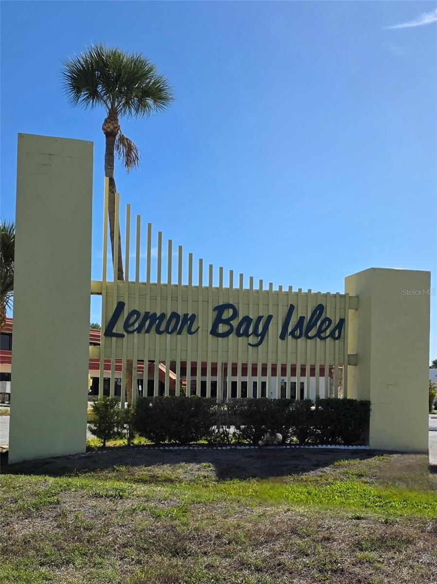 LEMON BAY ISLES PHASE 02 - Residential