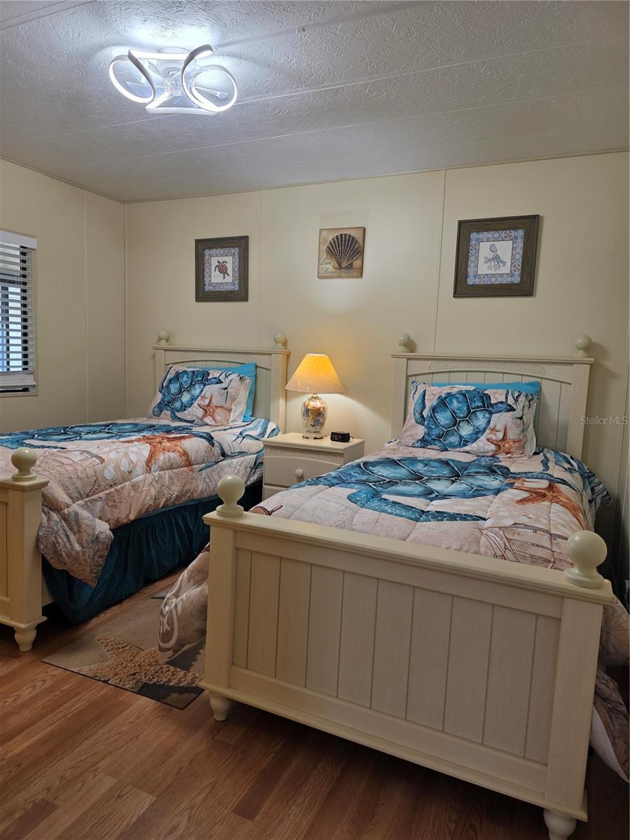 LEMON BAY ISLES PHASE 02 - Residential