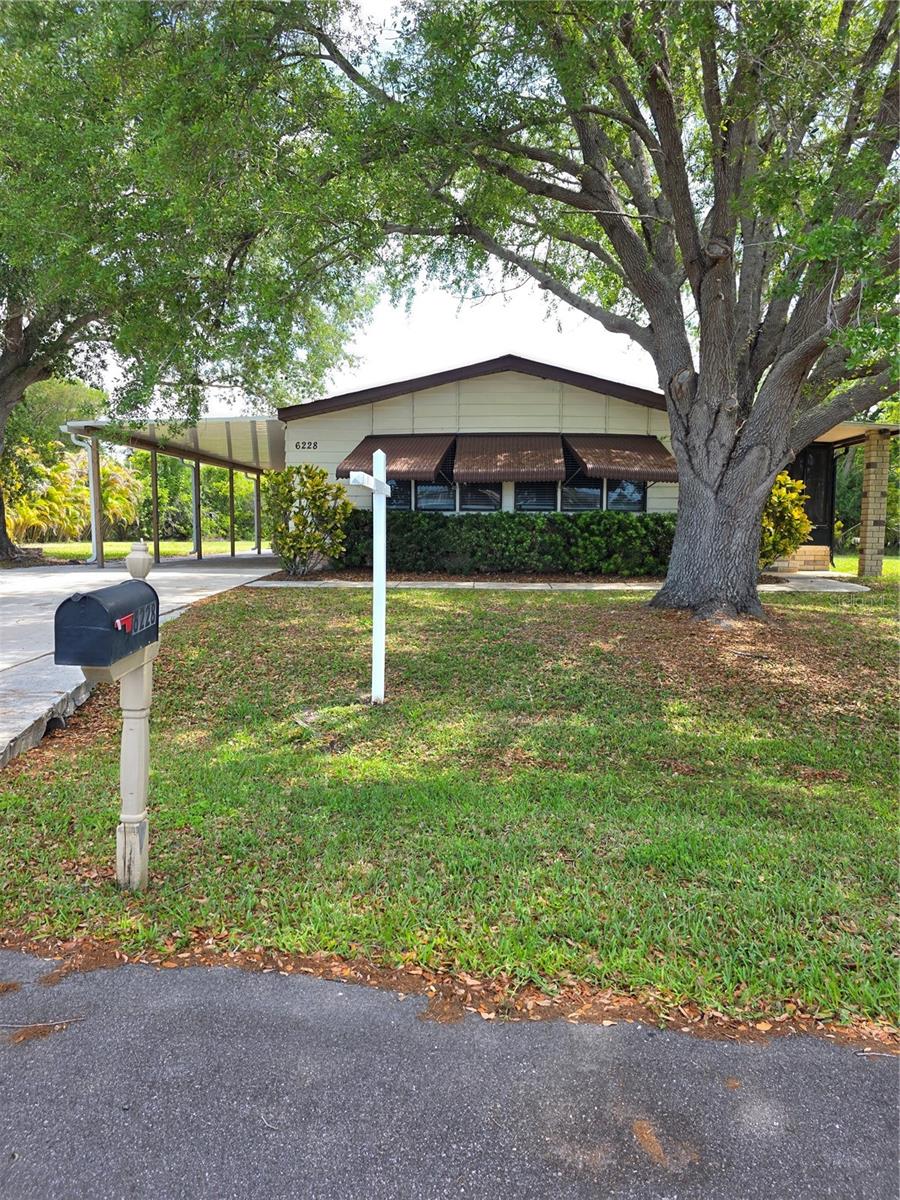 LEMON BAY ISLES PHASE 02 - Residential