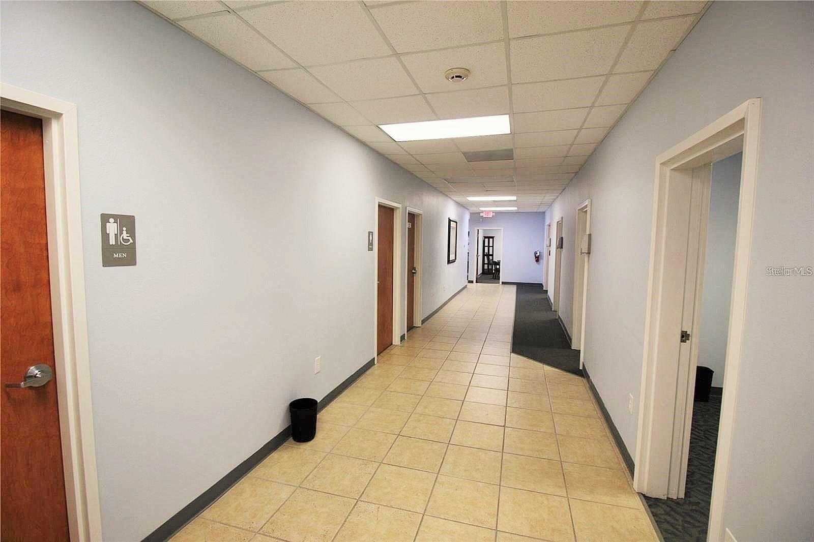 ARNOLD H T PLAN CONWAY - Commercial Lease