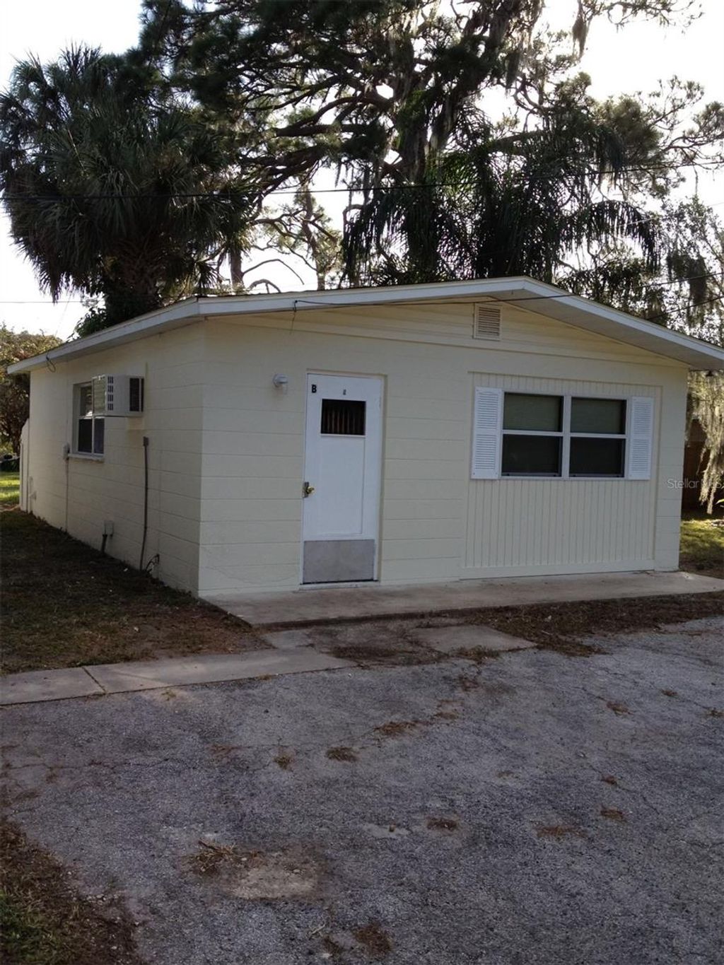 Photo of 2002 20th Street W #B, Bradenton, FL 34205 (MLS # A4691565)