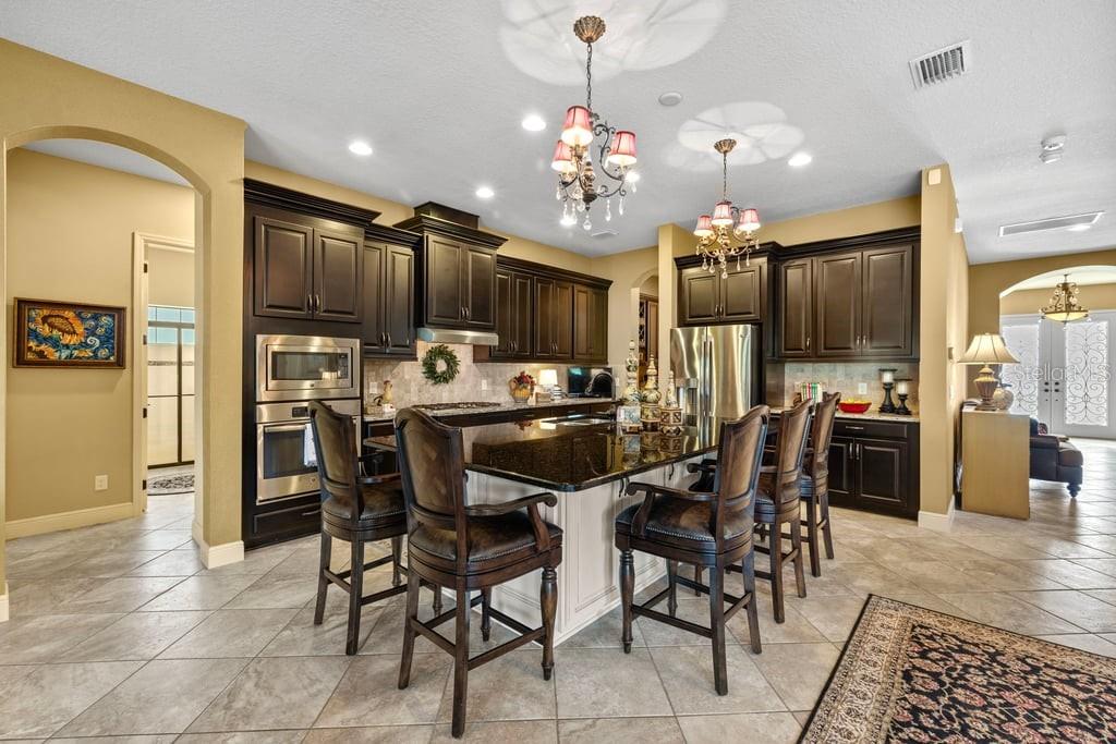 8414 EAGLE BROOK DRIVE