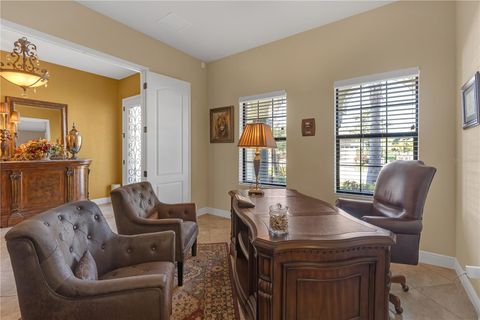 A home in LAND O LAKES