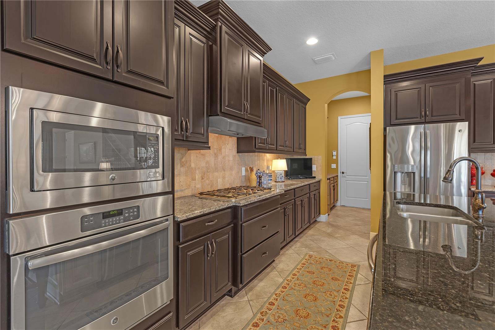 LAKESHORE RANCH PH I - Residential