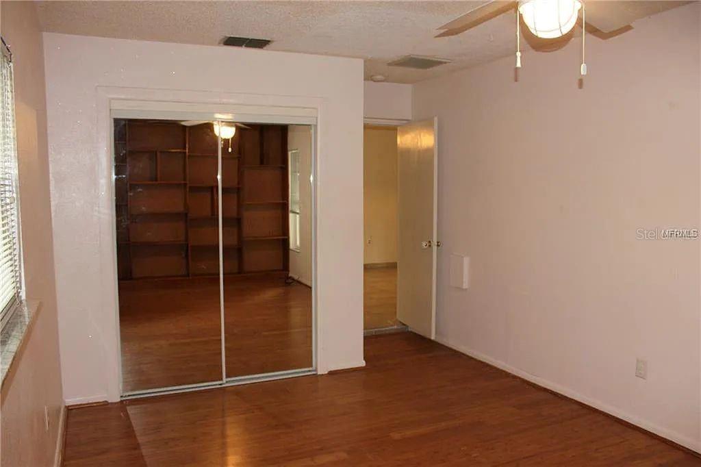 ELOISE WOODS EAST LAKE MARIAM UNIT - Residential