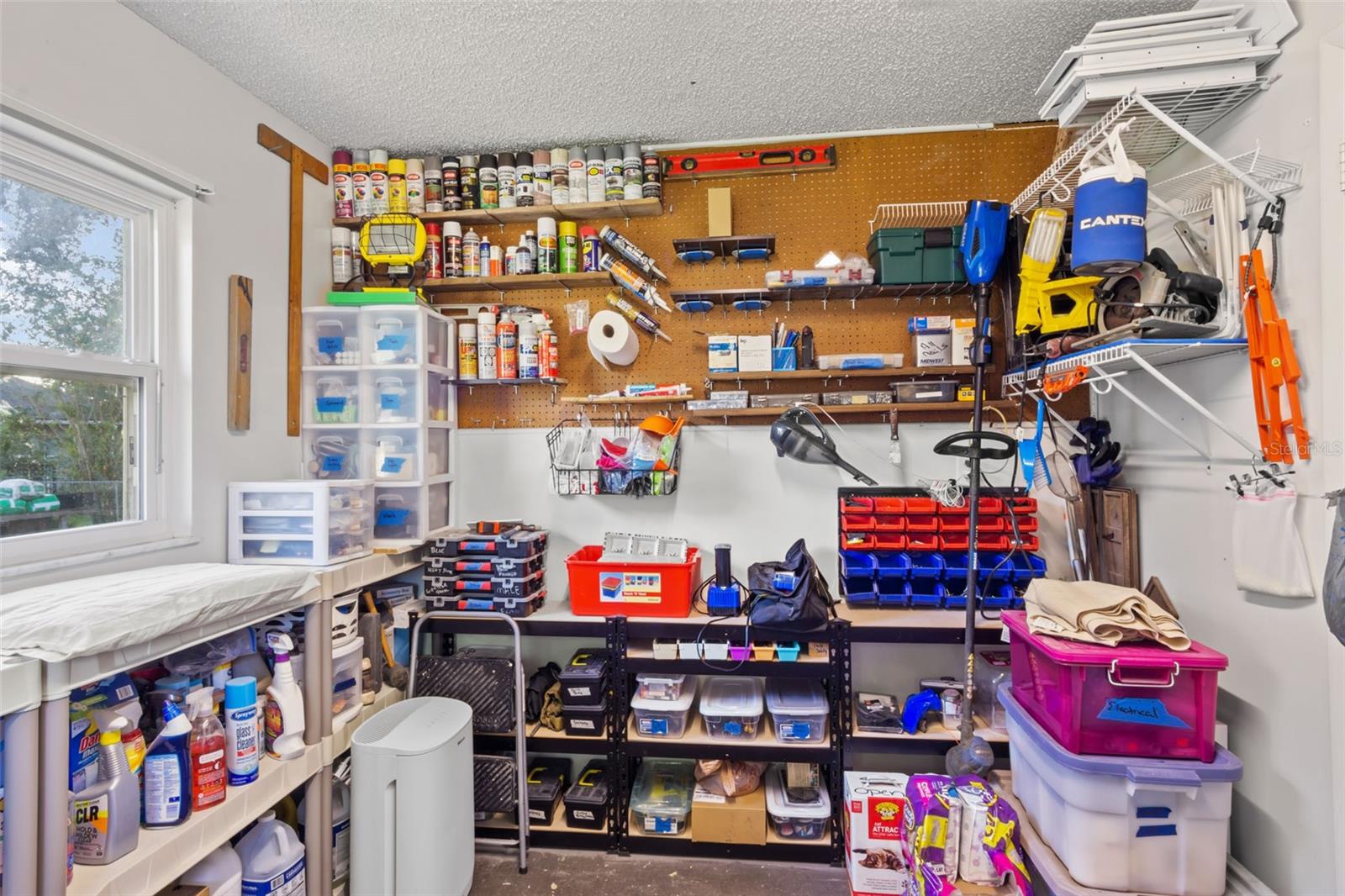 ELOISE WOODS EAST LAKE MARIAM UNIT - Residential