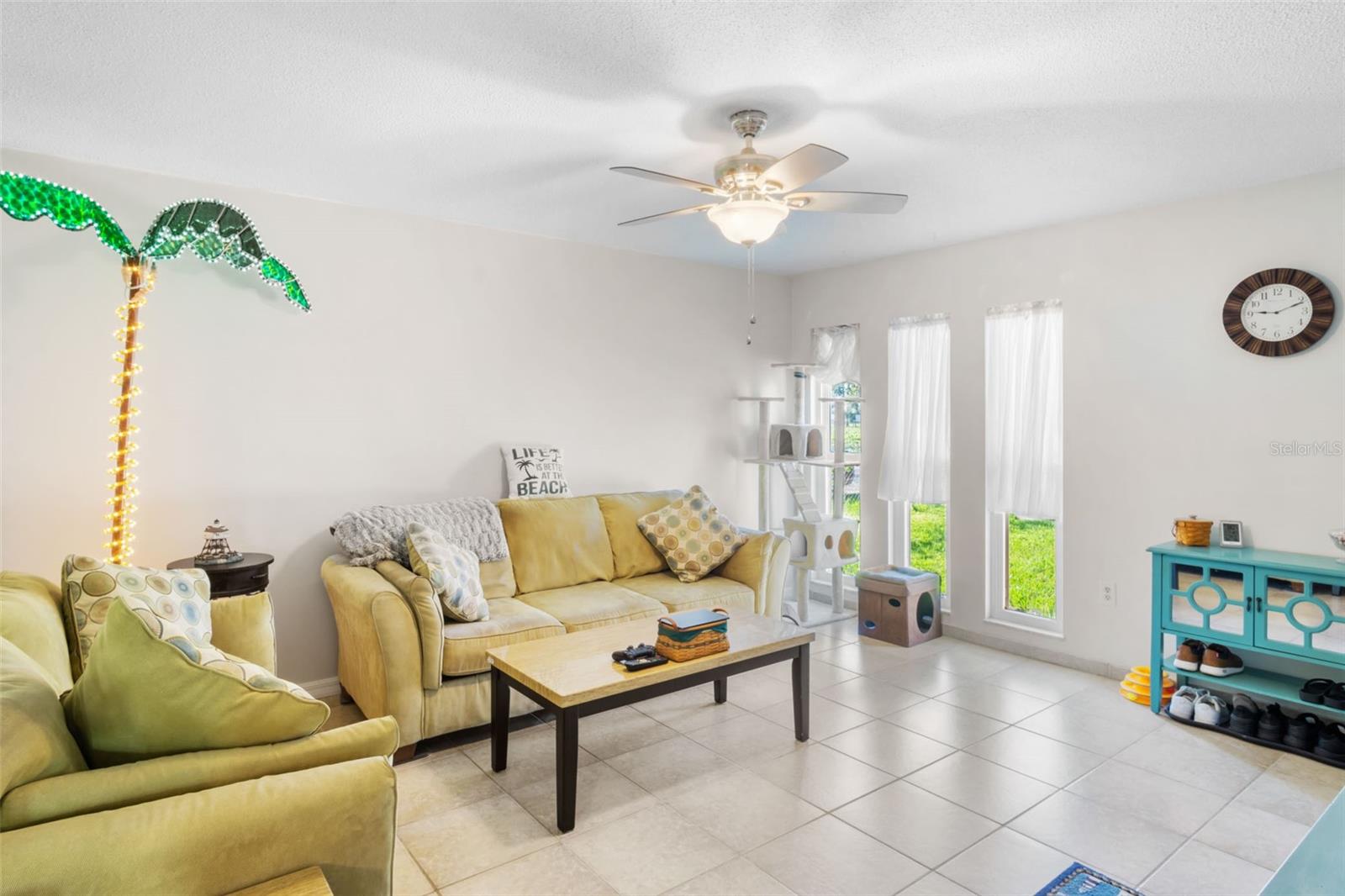 ELOISE WOODS EAST LAKE MARIAM UNIT - Residential