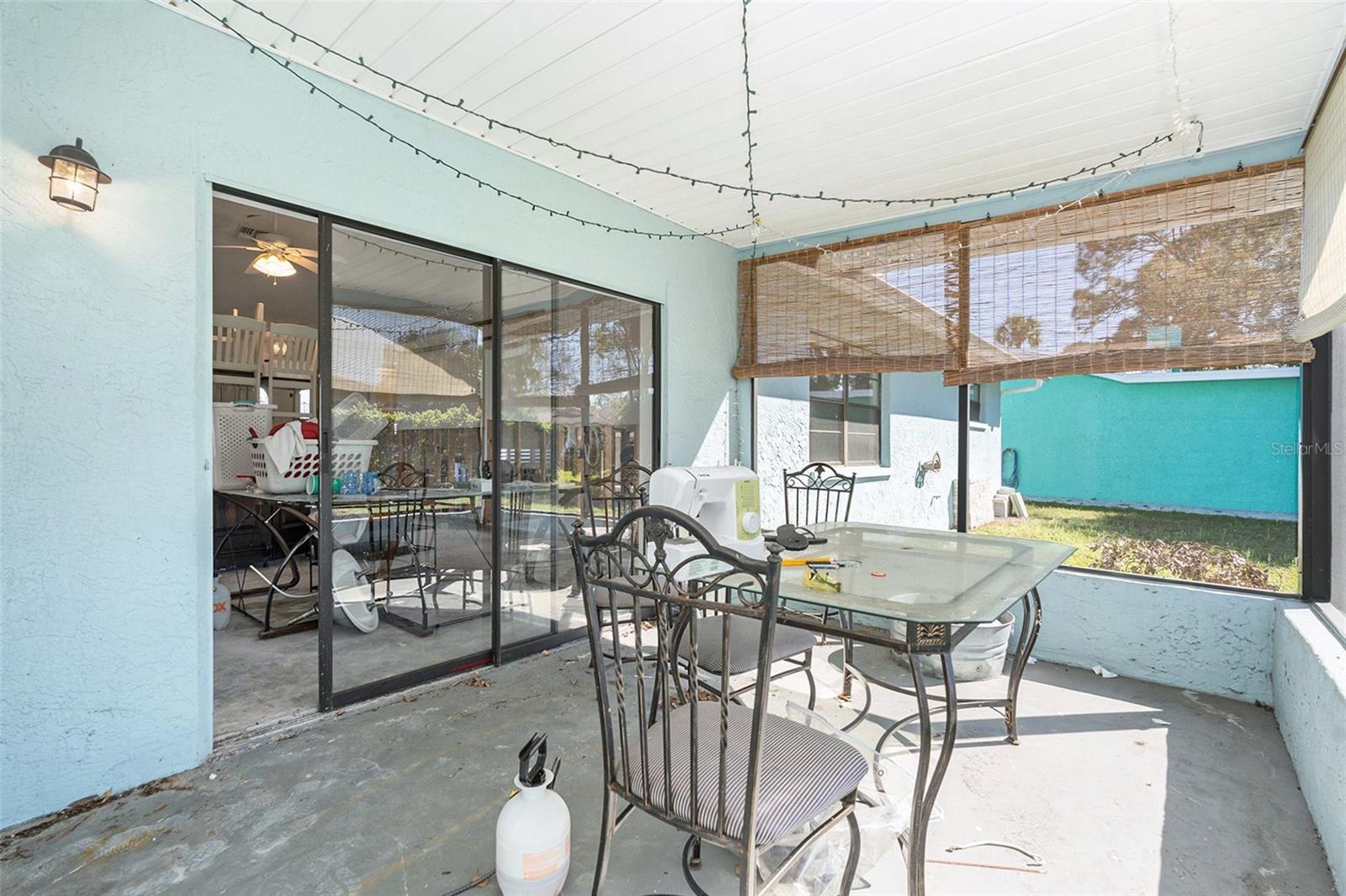 GULF HARBORS WOODLANDS - Residential