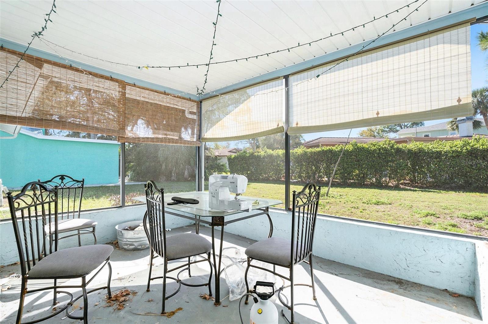 GULF HARBORS WOODLANDS - Residential