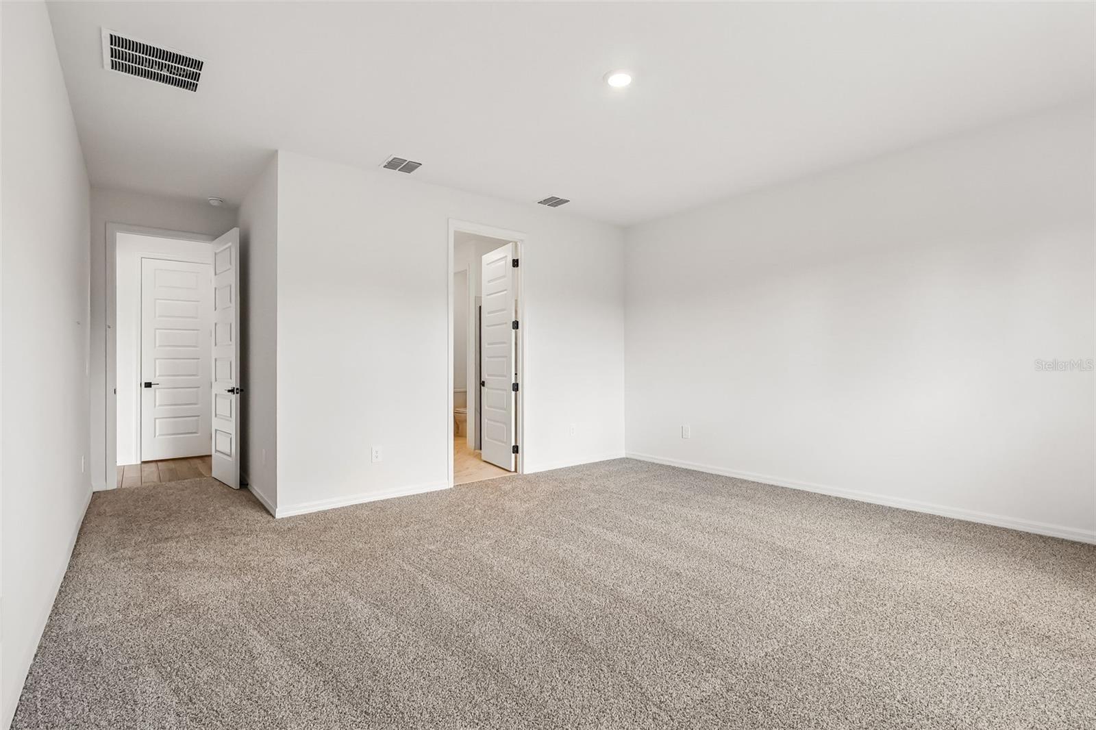 THE GROVE AT STUART CROSSING - Residential