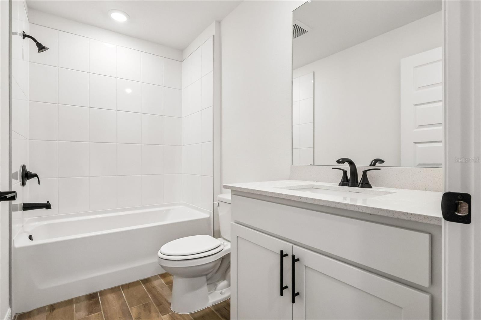 THE GROVE AT STUART CROSSING - Residential
