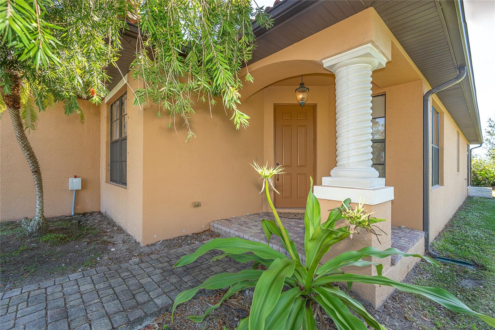 ROTONDA LAKES - Residential Lease