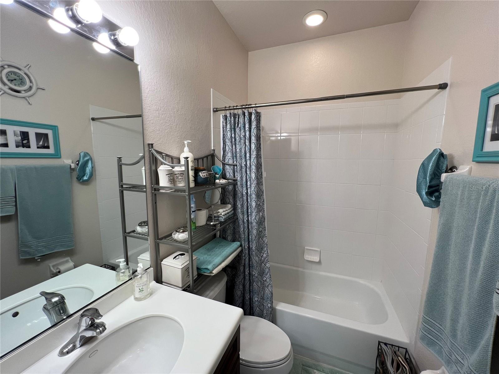 ROTONDA LAKES - Residential Lease