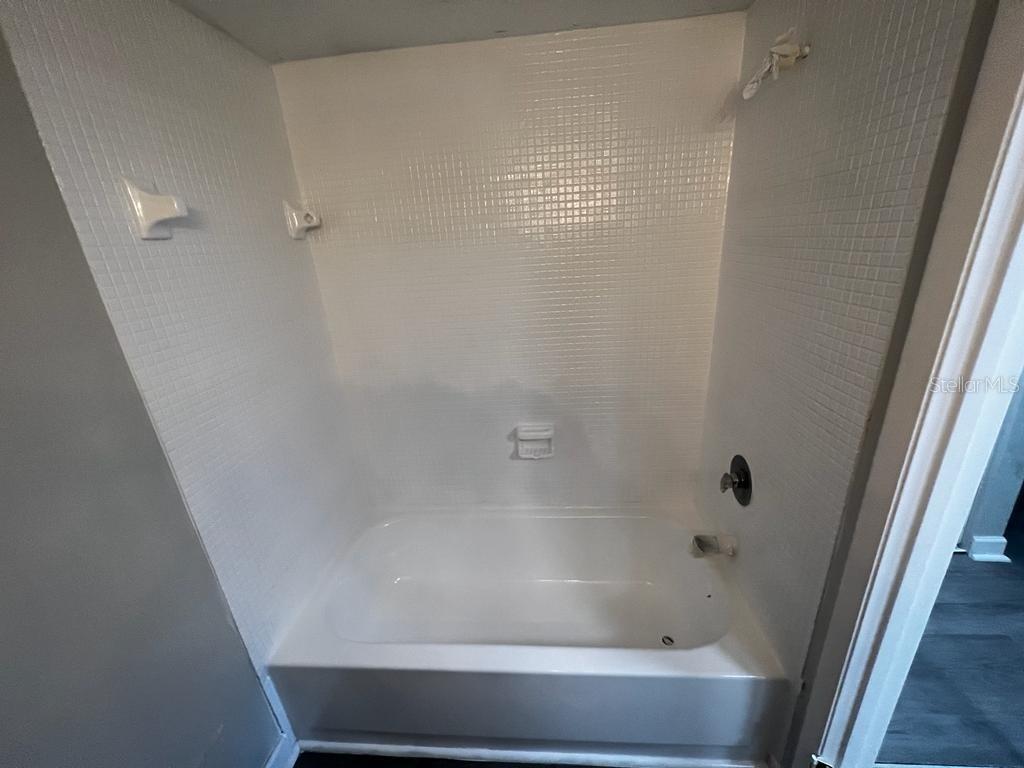 NORTH BAY VILLAGE CONDO - Residential Lease