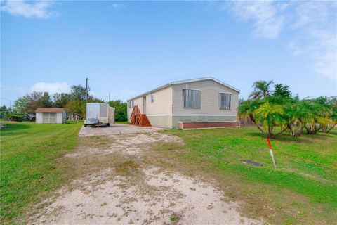 A home in PUNTA GORDA