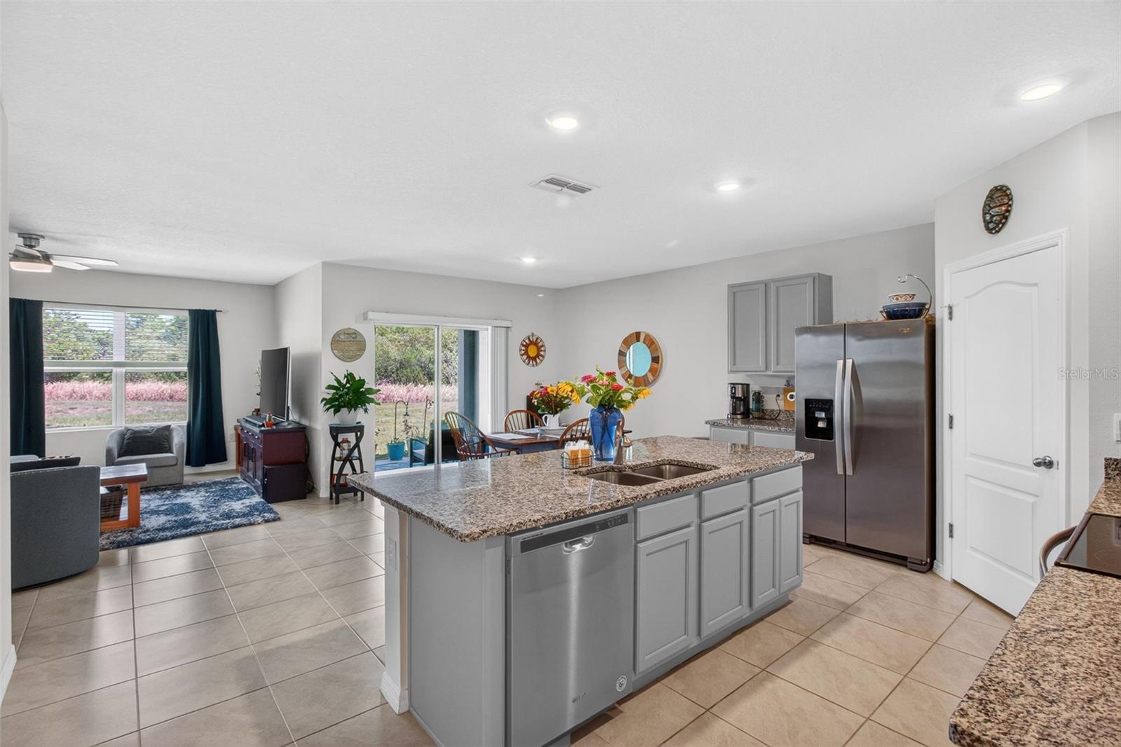 RIVERSTONE PHASE 2 PB - Residential