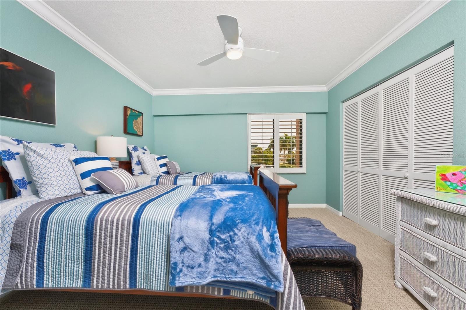 LAVISTA CONDO - Residential