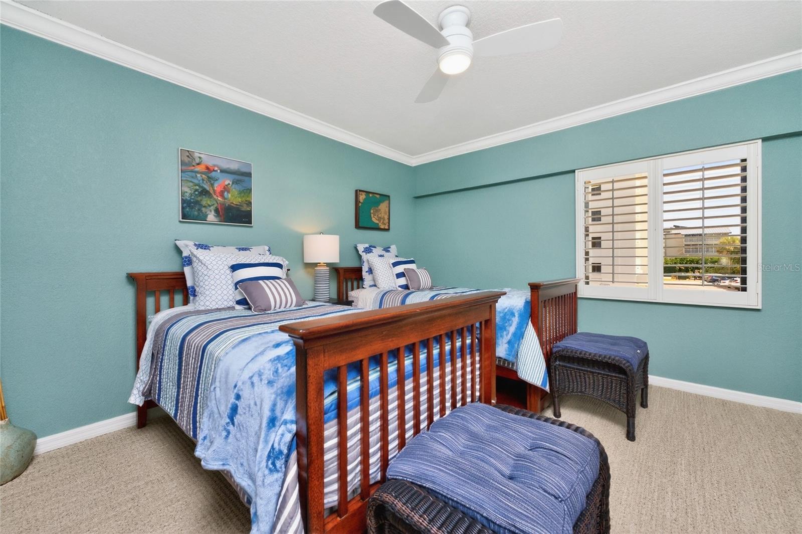 LAVISTA CONDO - Residential