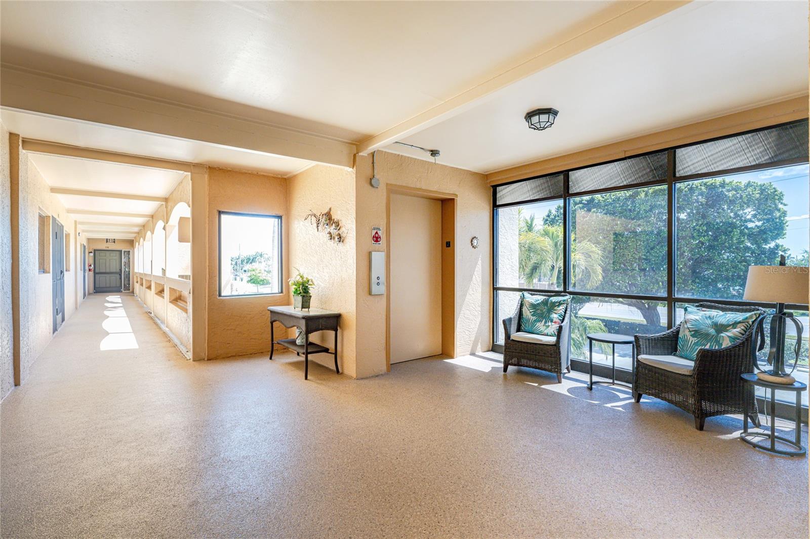 LAVISTA CONDO - Residential