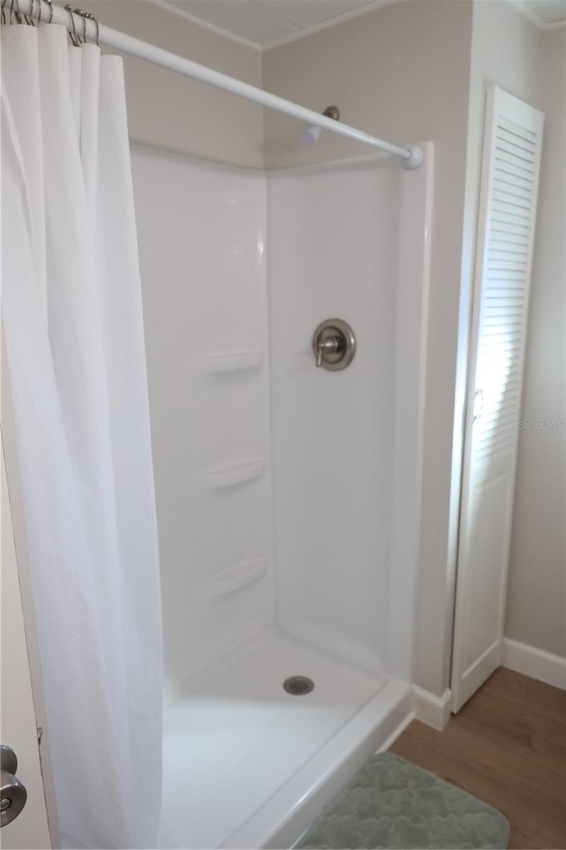 SENATE MANOR UNREC - Residential