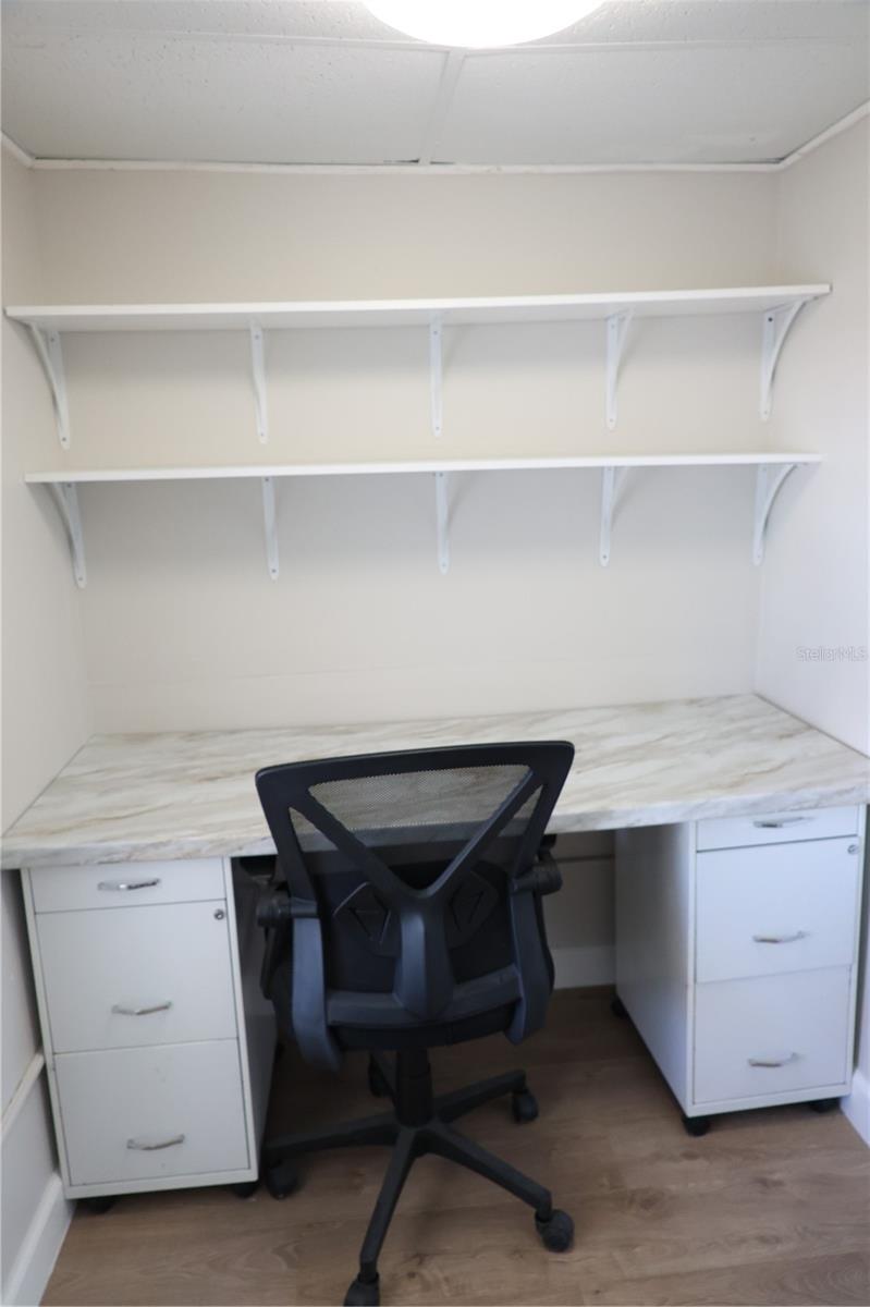 SENATE MANOR UNREC - Residential