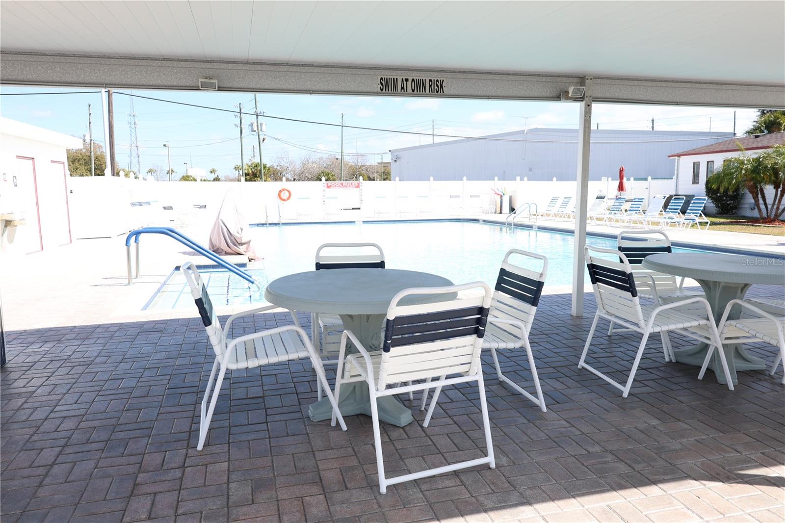 SENATE MANOR UNREC - Residential