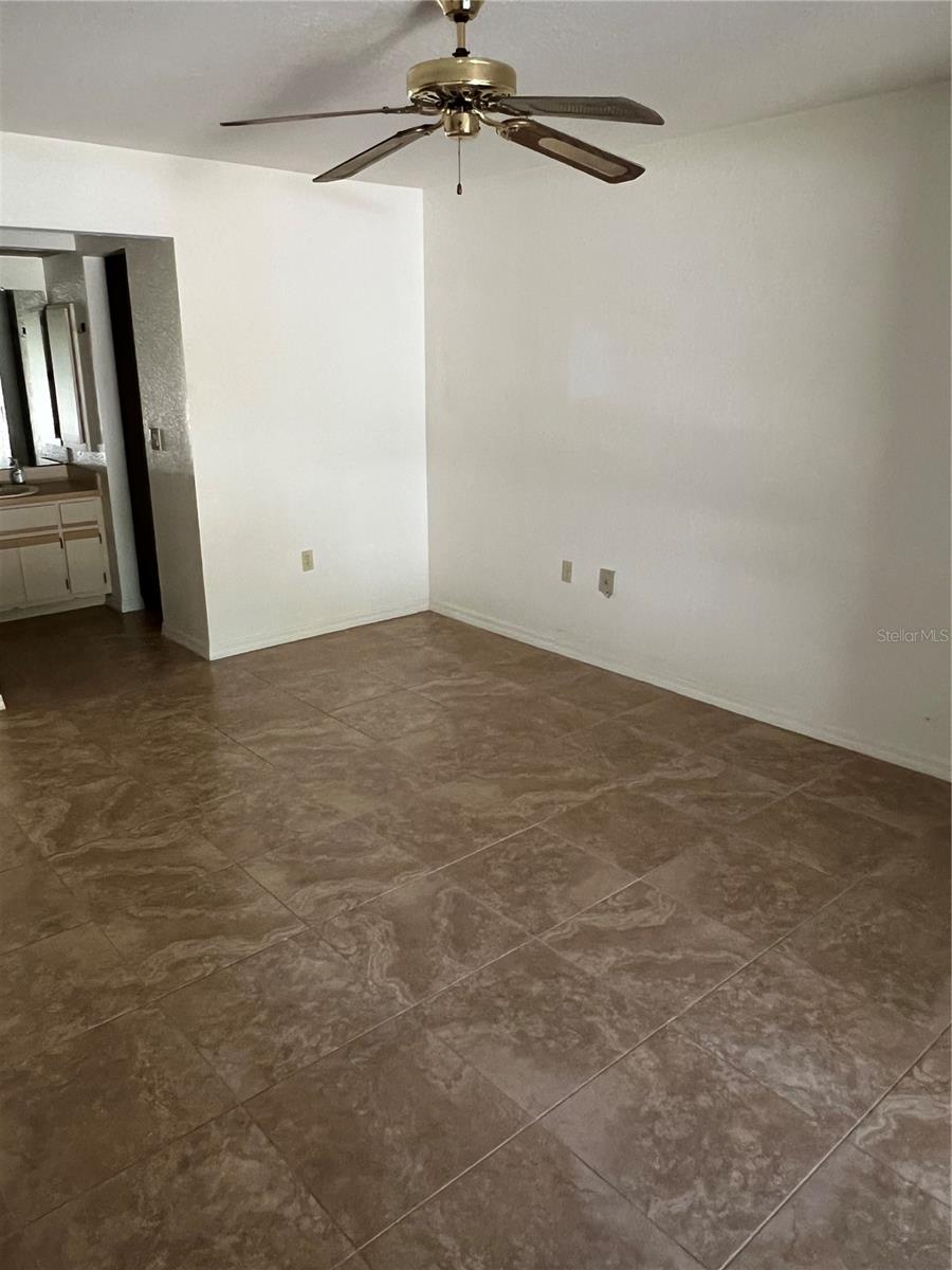 BIRCHWOOD 01 & 02 - Residential Lease