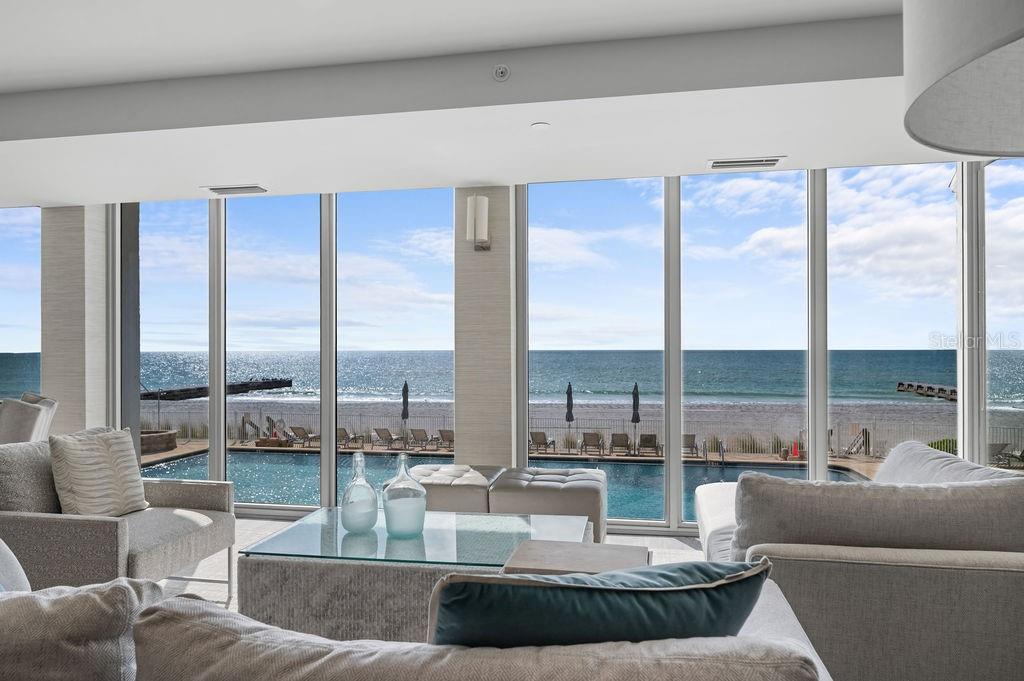 ISLANDER CLUB OF LONGBOAT - Residential