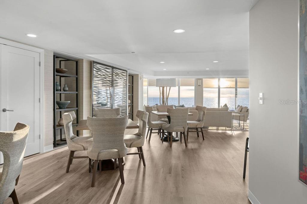 ISLANDER CLUB OF LONGBOAT - Residential