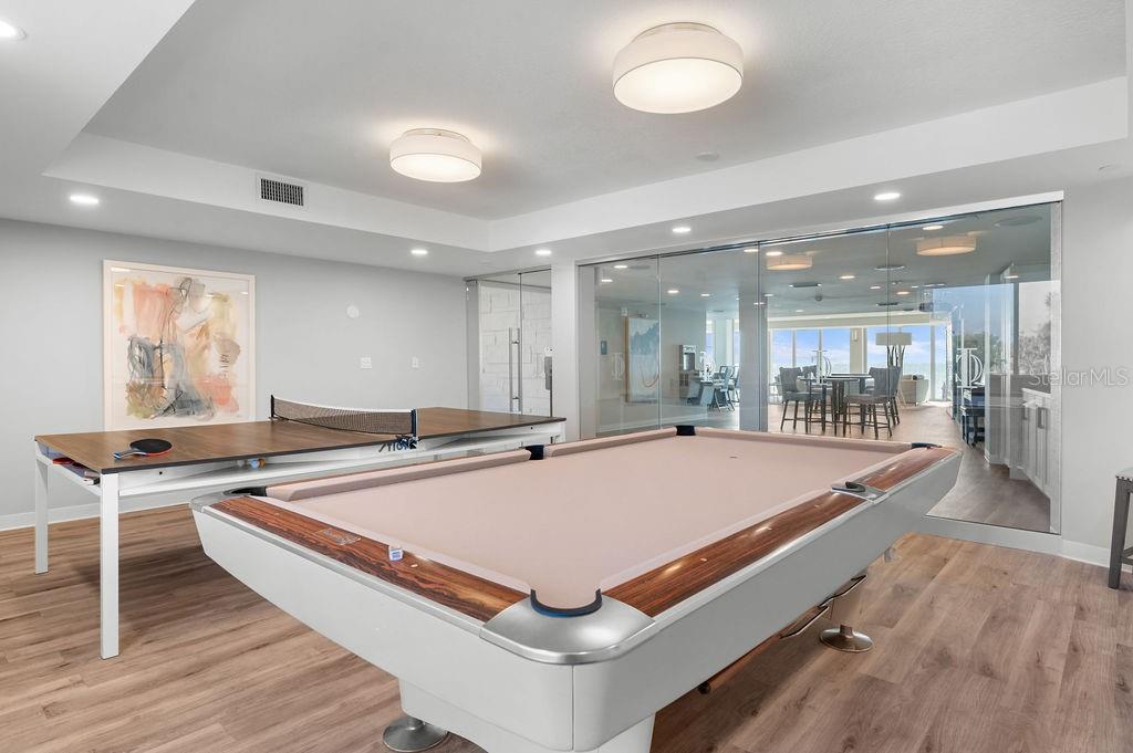 ISLANDER CLUB OF LONGBOAT - Residential