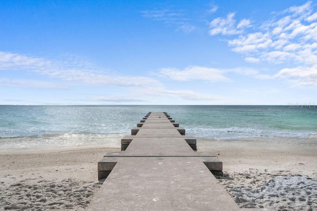 ISLANDER CLUB OF LONGBOAT - Residential