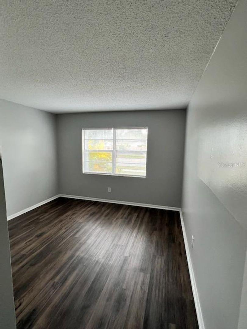 JOHNSONS D P SUB - Residential Lease