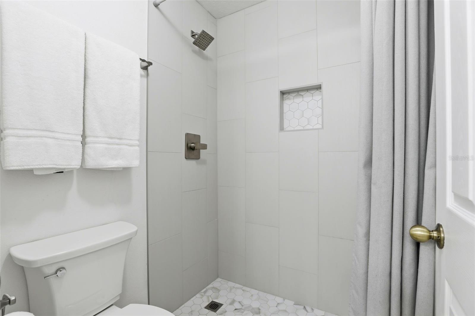 WATERFORD CHASE EAST PH 01A VILLAGE B - Residential