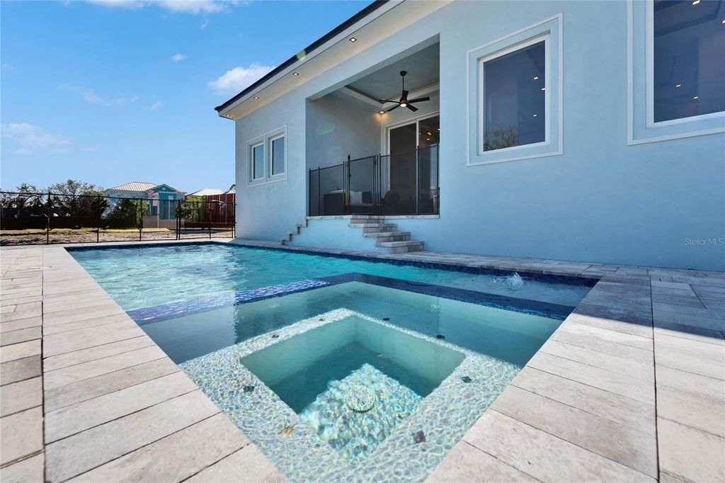 Photo of 6542 Simone Shores Circle, Apollo Beach, FL 33572 (MLS # T3530326)