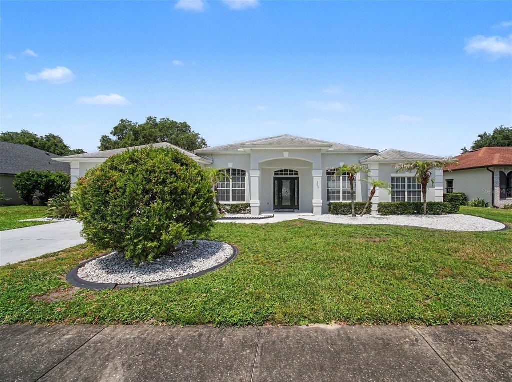 Photo of 6079 Red Stag Drive, Port Orange, FL 32128 (MLS # O6418390)