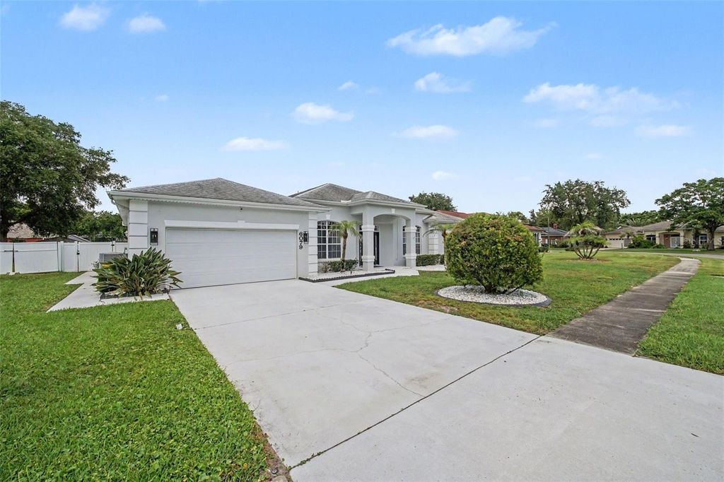 Photo of 6079 Red Stag Drive, Port Orange, FL 32128 (MLS # O6418390)