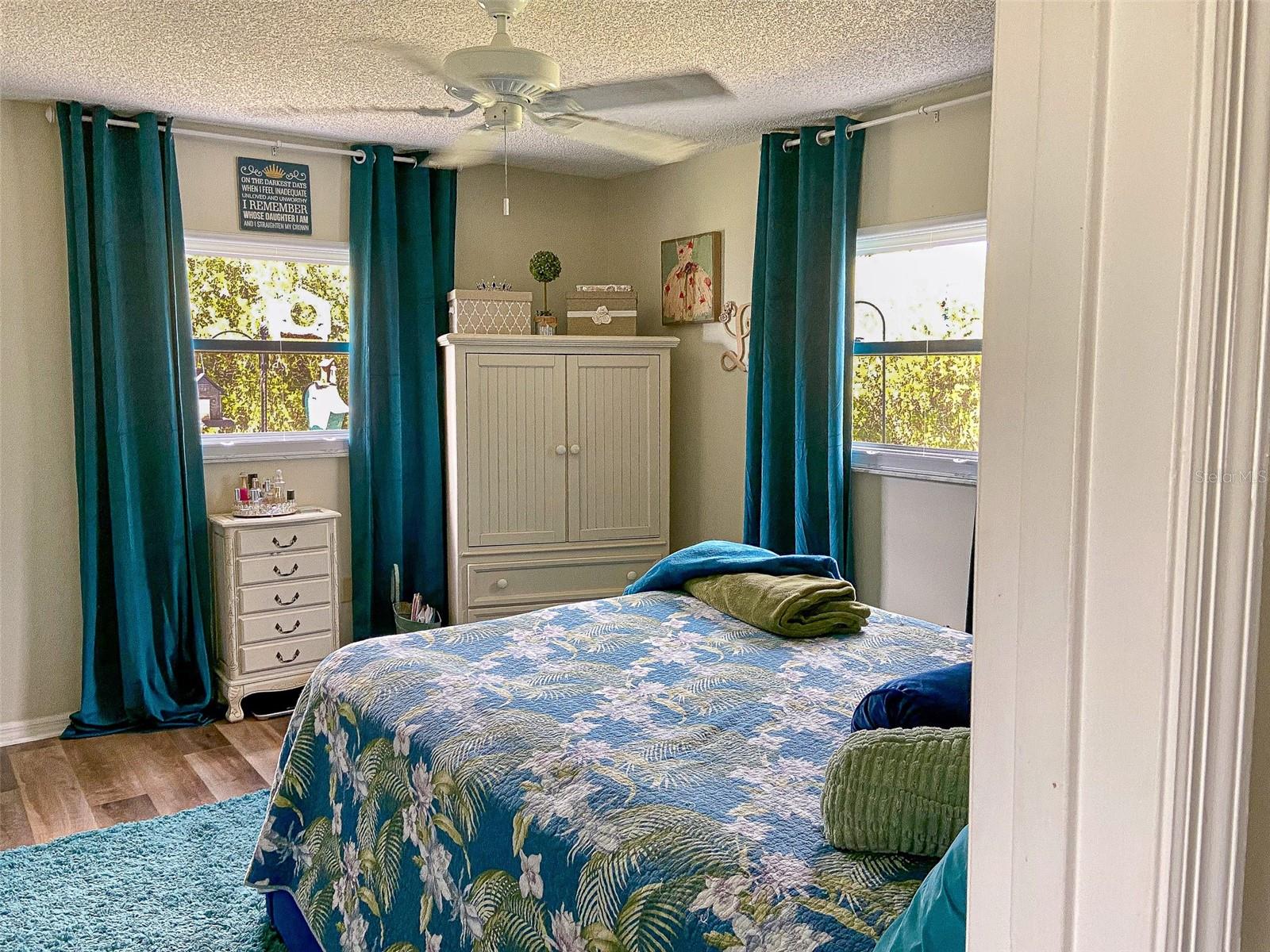 SPRUCE CREEK SOUTH - Residential