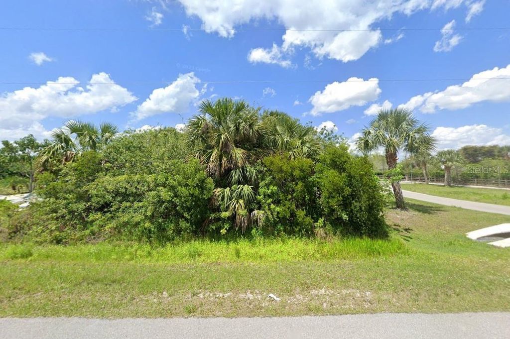 Photo of 365 41st Ave NW, Naples, FL 34120 (MLS # A4688390)