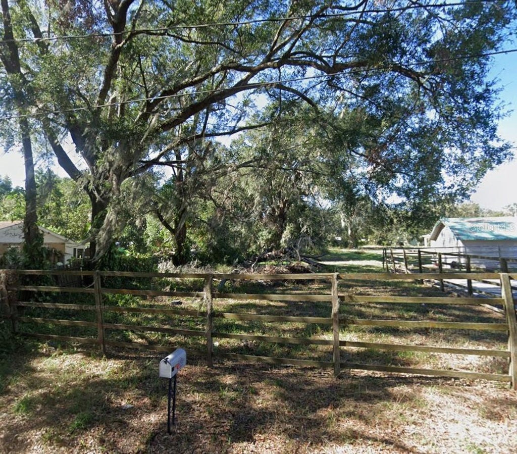 Photo of S Church Avenue S, Fort Meade, FL 33841 (MLS # L4963803)
