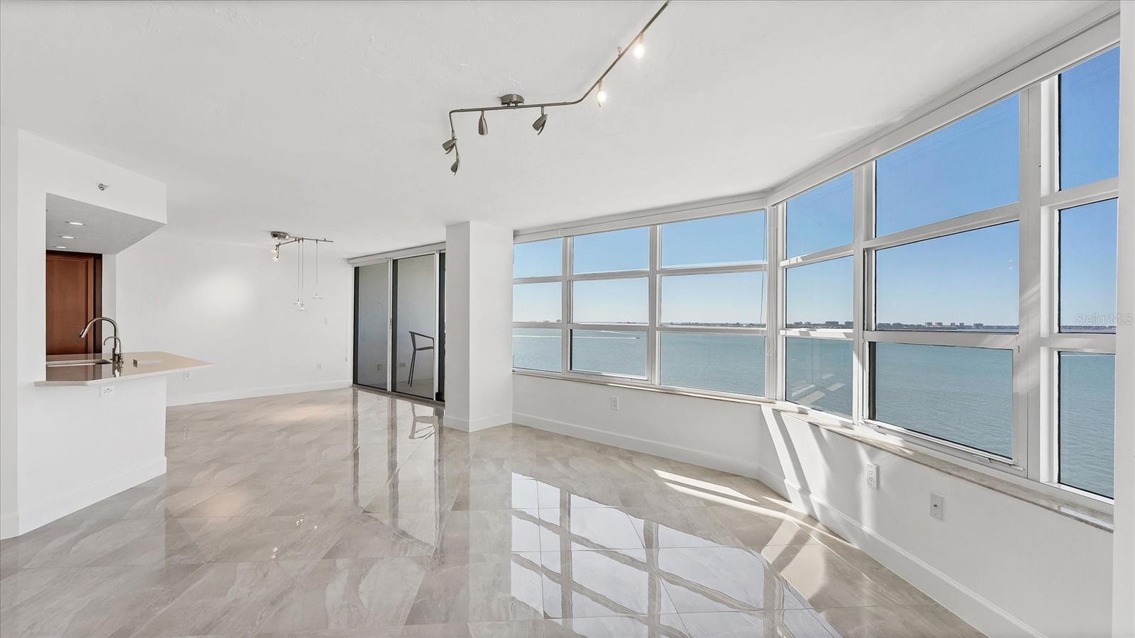 CONDO ON THE BAY TOWER I - Residential Lease