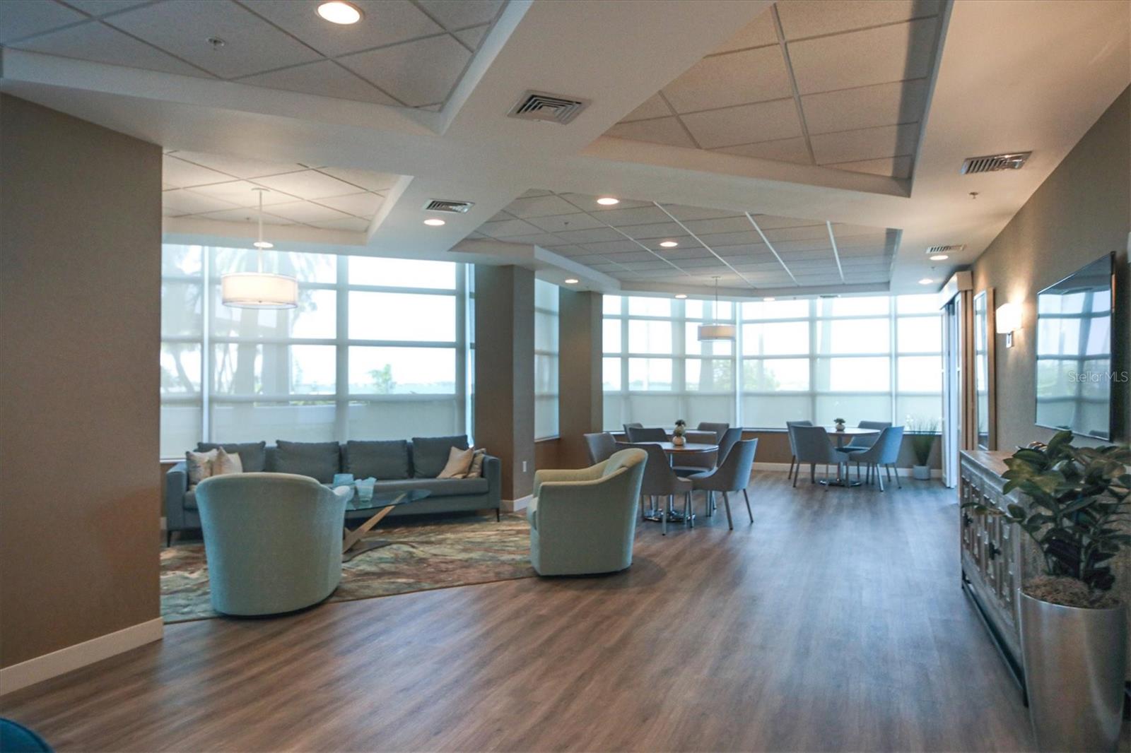 CONDO ON THE BAY TOWER I - Residential Lease