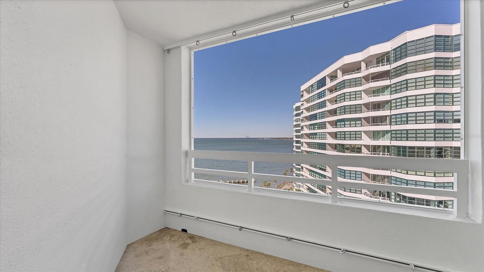 CONDO ON THE BAY TOWER I - Residential Lease