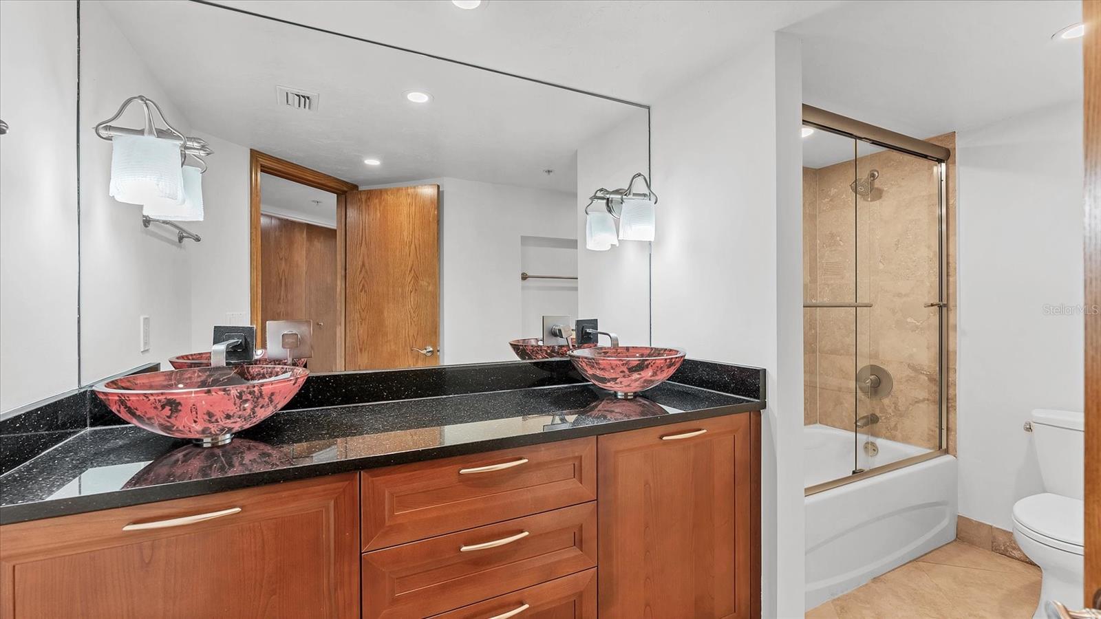 CONDO ON THE BAY TOWER I - Residential Lease